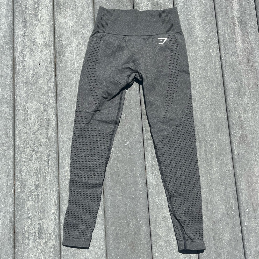 Gymshark Women’s Small Vital Seamless Leggings, Charcoal Marl